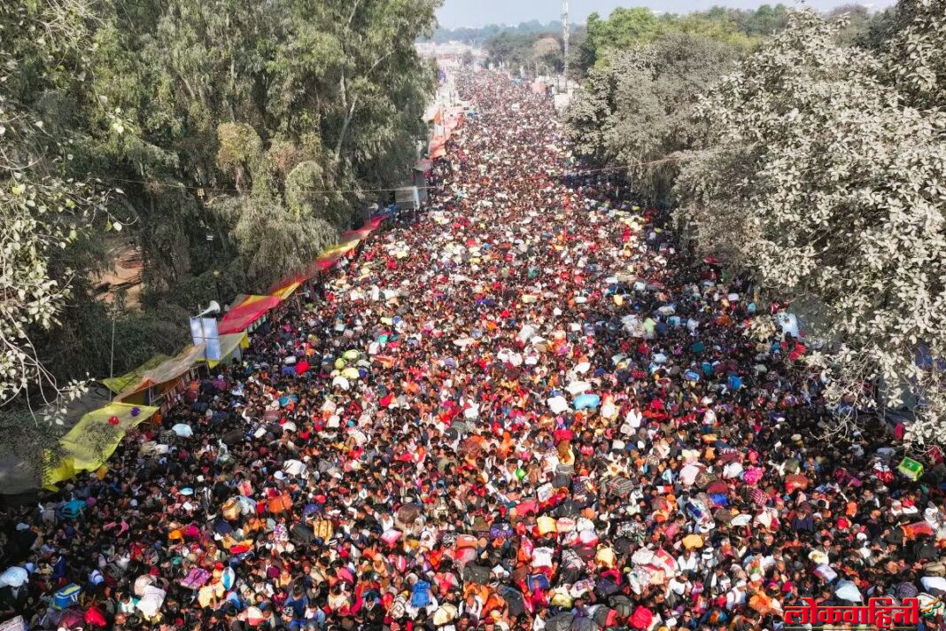 महाकुंभात भाविकांची प्रचंड गर्दी आणि वाहतूक कोंडी