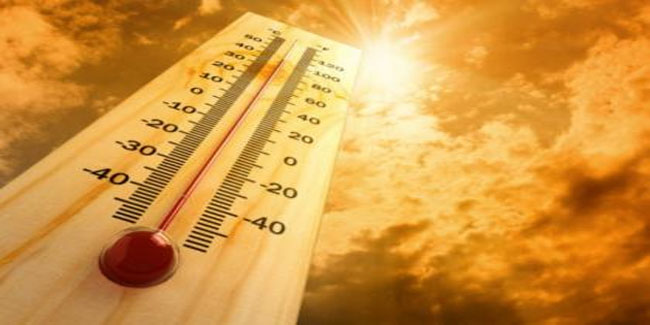 घामाच्या धारा, चढणार पारा एप्रिलच्या या तारखेला काळजी घ्या