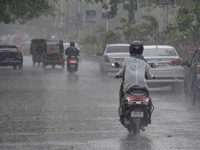 प्रशासनाने अलर्ट राहावं, नुकसानीचे तात्काळ पंचनामे करा; फडणवीसांचे निर्देश